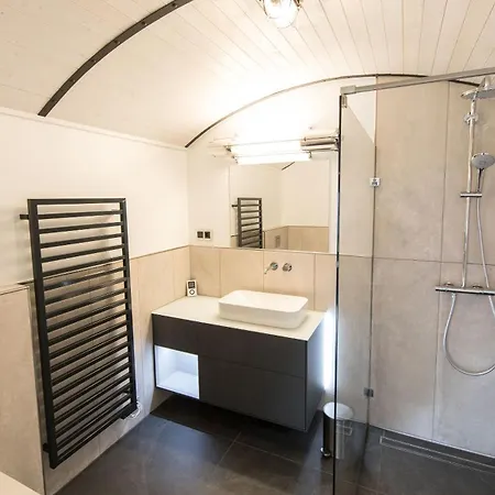 Lokomotel-waggon, Luxus Im Eisenbahnwaggon Apartment